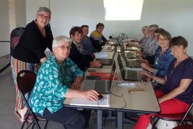 Photo d'une séance de médiation numérique